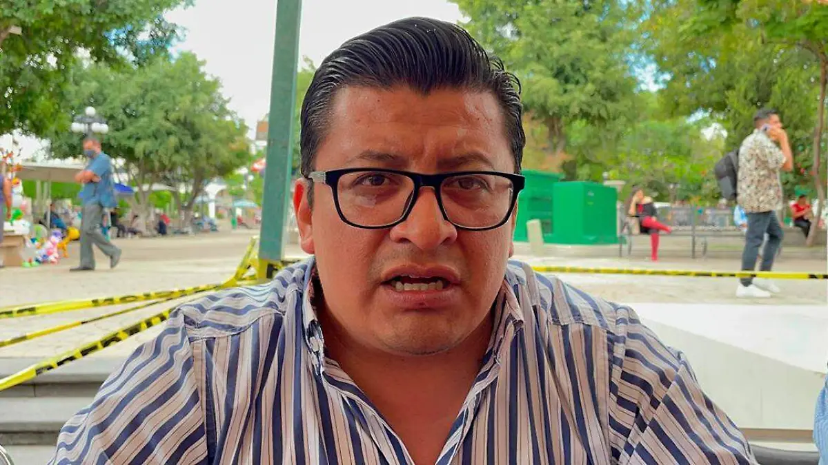 Víctor Ibarra Bolaños, director de Normatividad Comercial de Tehuacán